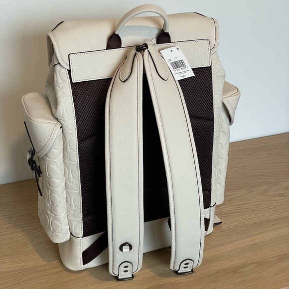 Coach Hitch Backpack in White Signature Leather - Picture 3 of 10
